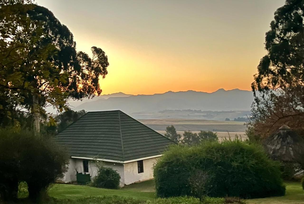 Pear Tree Cottage-Underberg Exteriör bild
